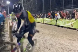 Thibau Nys verlaat Diegem met de nodige pijn na val in slotfase: 'Die klap was best hard'