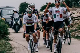 uae-del-toro-pogacar