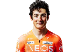 Sluwe zet, of vals trucje? Winnaar August maakt zich in Valencia niet populair