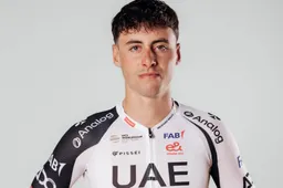 UAE-toptalent staat voor belangrijk en druk voorjaar, pikt er nu al Giro-rit uit en denkt terug aan hartverzakking Tadej Pogacar