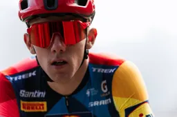 Ploegleider stipt enige minpuntje van Thibau Nys aan: 'Dan is het alsof de wereld vergaat'