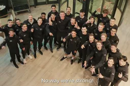 🎥 Vinokourov en consorten doen het weer! Stoïcijnse Kazachen komen hilarisch uit de hoek met nieuwe videoclip