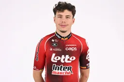 Clasica de Almeria 2026 | Vroege krachtmeting tussen de rappe mannen in Spanje