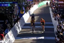 Juan Ayuso sluit eerste koers voor Lidl-Trek in stijl af, Thymen Arensman valt uit top 5 in Algarve