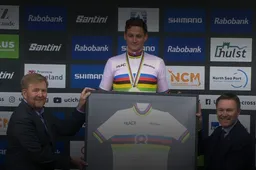 Adrie van der Poel gaf Mathieu balk-advies en kreeg welkome afleiding van de Koning