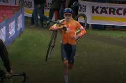 Pim Ronhaar achtervolgd door Wet van Murphy, ook op WK veldrijden: Nederlander doet zijn verhaal