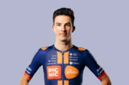 VAM-berg-winnaar Timo de Jong vond direct bevestiging bij Picnic PostNL en is nog hongeriger richting klassiekers