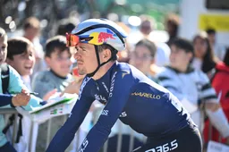 Pidcock loopt niet weg voor nieuw gevecht met Pogacar in Strade Bianche