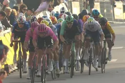 'Supersterke' Van den Berg oogst lof in nieuwe lead-outrol: 'Heeft het 350 meter volgehouden'