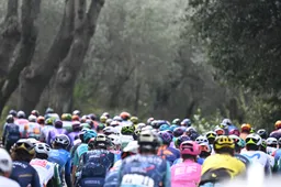 Tirreno-Adriatico 2026 | Zo staat klassement - met Del Toro op kop - er nu voor na zware graveletappe