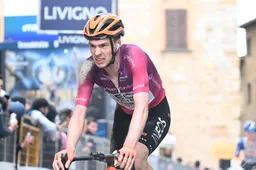 Thymen Arensman, dag na valpartij: 'Hopelijk blijft het lichaam goed reageren'