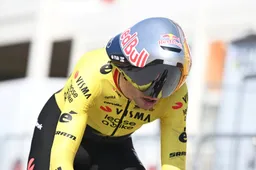 Wout van Aert merkte los gravel op tijdens verkenning Tirreno-rit: 'Weet niet of ze er nog iets aan gaan doen'