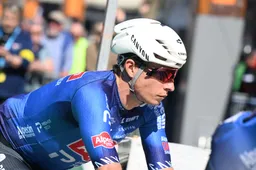 jasper-philipsen