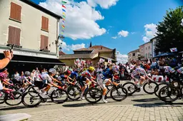 peloton-tour-de-france-femmes