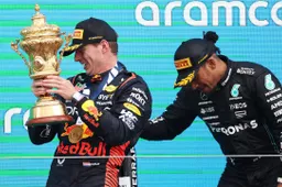 max verstappen lewis hamilton gp groot brittannie 2023 1f1696240649