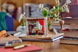 lego jane austen gwp