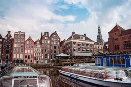 amsterdam-6393230_1920