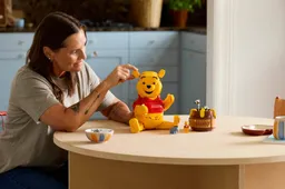 LEGO-Disney-43300-Winnie-the-Pooh-23-2048x1312[1]