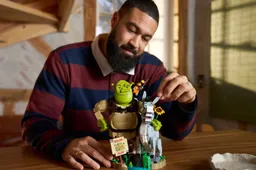 LEGO Shrek Donkey and Puss in Boots