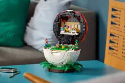 LEGO Pokemon pokeball