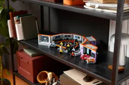 LEGO Star Trek bridge