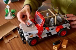 Jurassic World 77984 Jurassic Park Jeep Wrangler top