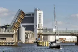 beeld-coenbrug-a8_tcm26-347534