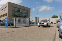 3022addc-b006-4861-adae-e41770c633e0