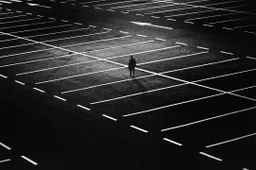parking-space-1487891_1280
