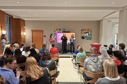 foto 1 - zaal plenair