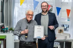 Uitreiking-Chapeaubeeldje-Jacques-van-der-Meer-005