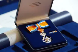 csm koninklijk lintje 9892b87712 1