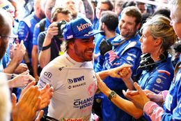 Esteban Ocon haalt uit naar Alonso: 'Ik deed al het werk'