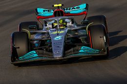 FIA bekeek Mercedes-bolide van Lewis Hamilton na afloop van GP Saoedi-Arabië