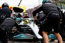 Mercedes legt frustratiepunt Lewis Hamilton uit