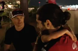 Video. Prachtig moment bij afscheid Kimi Raikkonen: 'Ze gaat bij jou inwonen'