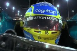 Video: Fernando Alonso reageert vol blijdschap op zijn race in Bahrein