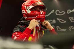 Helmut Marko deelt sneer uit aan Ferrari: 'Wat heb je aan een sterke motor als die kapot gaat?'