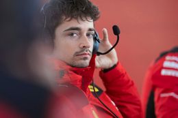 'Charles Leclerc vraagt spoedoverleg aan met Ferrari-president'