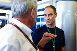 Helmut Marko heeft geen hoge pet op van nieuwe Red Bull-baas: 'Vriendelijke relatie is er niet meer'