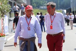 Strijd om erfenis Niki Lauda losgebarsten: 'Hij zou zich omdraaien in zijn graf'