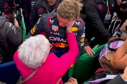 Video: Max Verstappen viert overwinning in Zandvoort met familie en Kelly Piquet