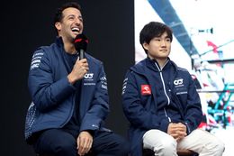 Ricciardo zorgt voor twijfels over Tsunoda: 'Misschien deed hij het gewoon niet zo goed?'