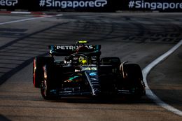 Lewis Hamilton uit kritiek op Formule 1-teams: 'Ze moeten juist vóór zijn, niet tegen!'