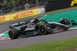 Formule 1-prominent kijkt vol verbazing naar Mercedes: 'Hoe ga je zoiets managen?'