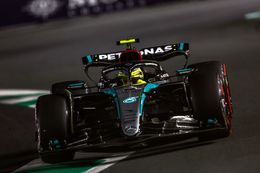 Reden voor achterstand Mercedes op Red Bull onthuld: hier verliezen Hamilton en Russell het van Verstappen