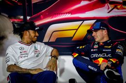 Red Bull-CEO haalt keihard uit naar Toto Wolff na geflirt met Max Verstappen