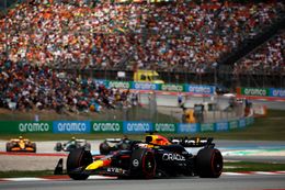 Christian Horner noemt cruciaal moment voor race Max Verstappen in Spanje