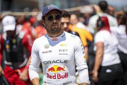 Bizar gerucht uit Spanje: Red Bull denkt aan ontslag Sergio Pérez