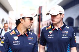 Sergio Pérez wijt 'slechte' prestaties aan Max Verstappen: 'Dan zou het er heel anders uitzien'